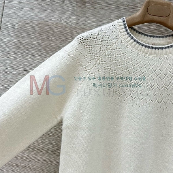 ���� ����� ������ TB099052-11