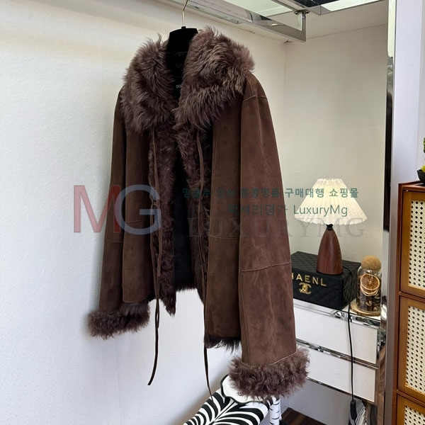  üذٳ þ   DG3240354-3