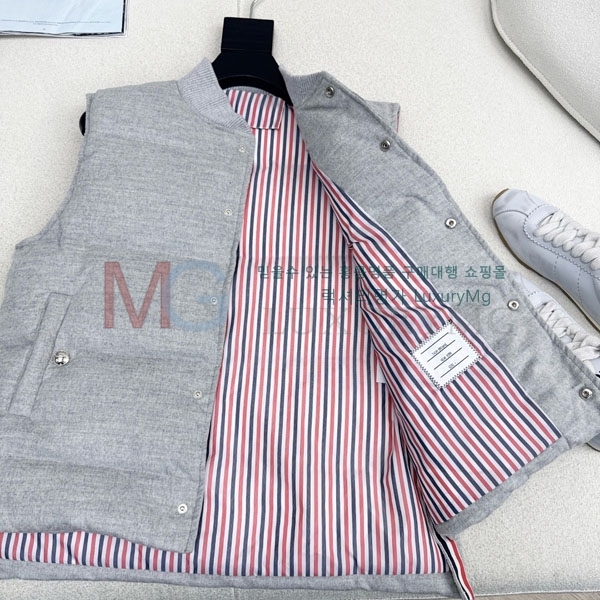 ���� ����� �ٿ� �е� ���� TB9323402-3