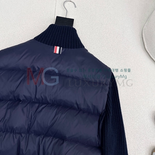 ���� ����� �ٿ� �е� TB9323402-7