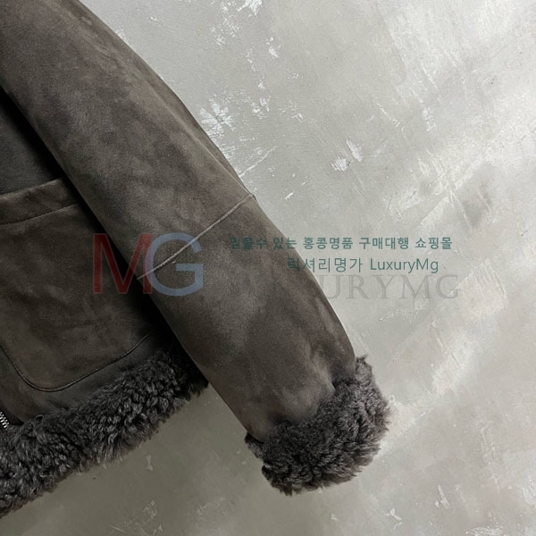 ���� �η�**�� ��� �þ �� ���� LP31055-17