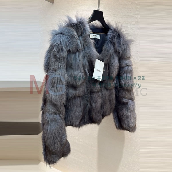   þ   FEND234507-8