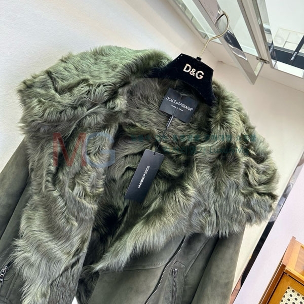  üذٳ þ   DG3240354-6