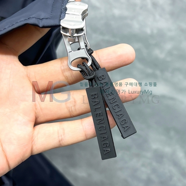  ߷þư ٿ е BA421365-1