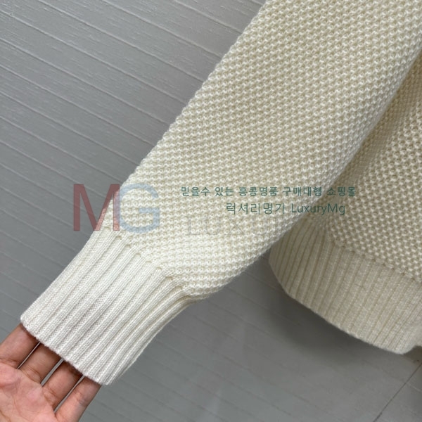 ���� �η�**�� ������ LP320344-3