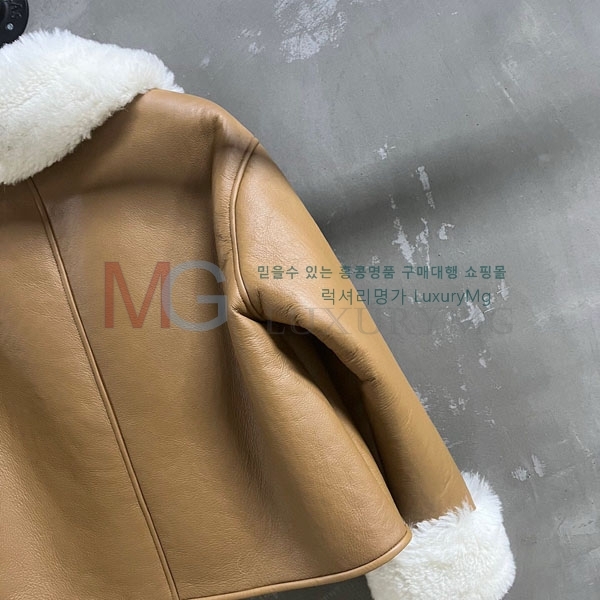  ο þ   LOW23404-4