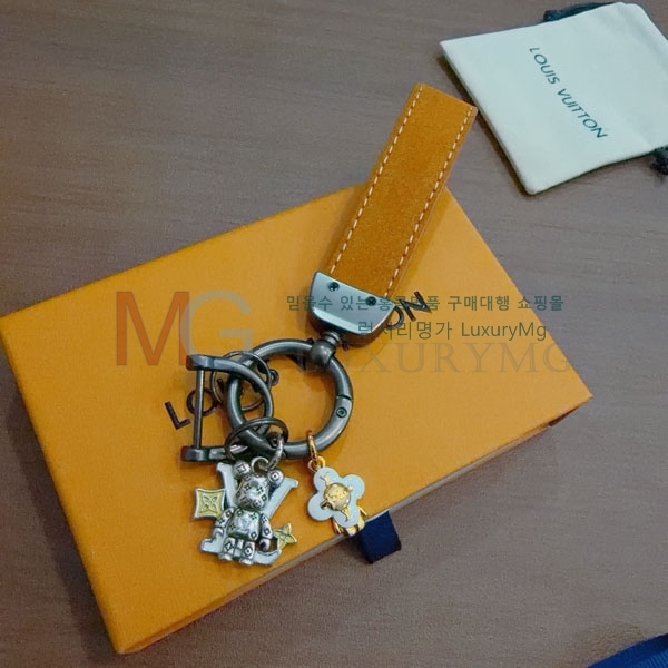 ���̺��� ŰȦ�� LV0234043-4