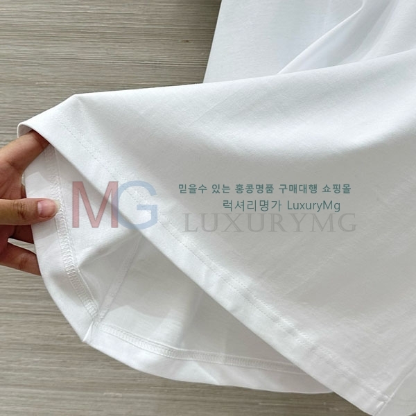 ���� �ο��� ���� Ƽ���� LOW2456-7