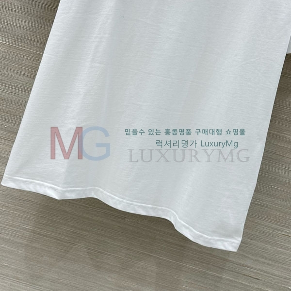 ���� �ο��� ���� Ƽ���� LOW2456-8