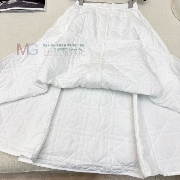 ���� ��� ��ĿƮ DO324070-3