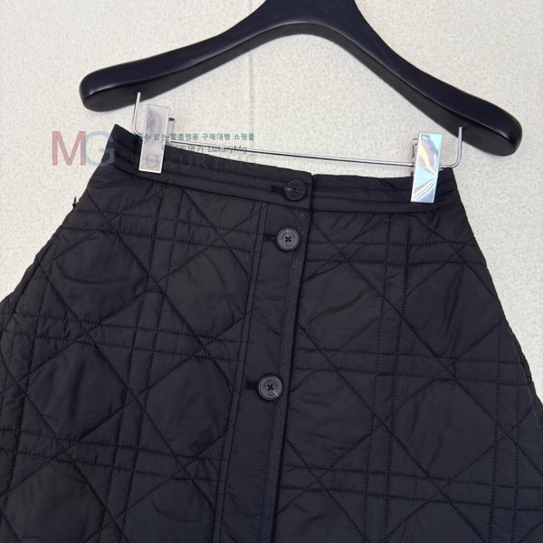 ���� ��� ��ĿƮ DO324070-4