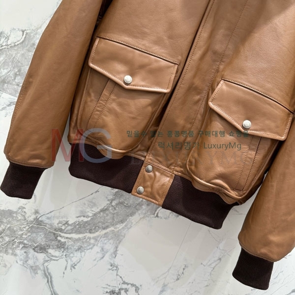  ζ þ   YS2323013-7