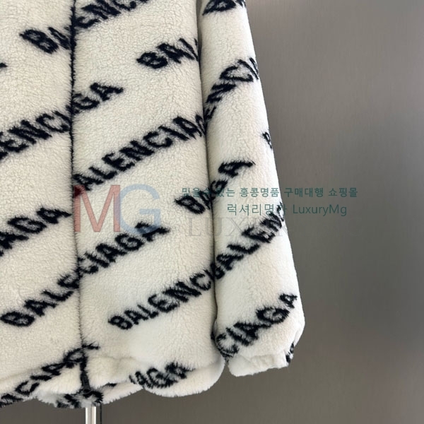  ߷þư þ   BL657868-3