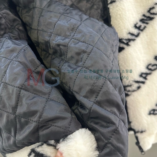  ߷þư þ   BL657868-3