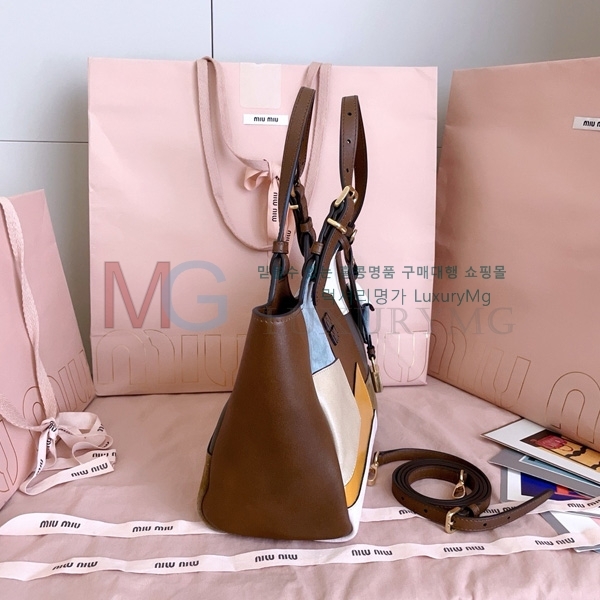 ̿̿ ġũ  Ʈ 5BA304-1