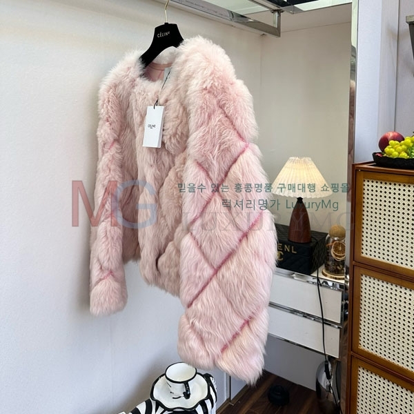   þ   CE0234044-11