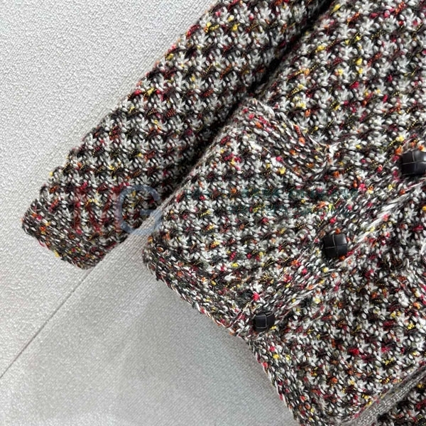  η**  Ŷ LP23243033-5