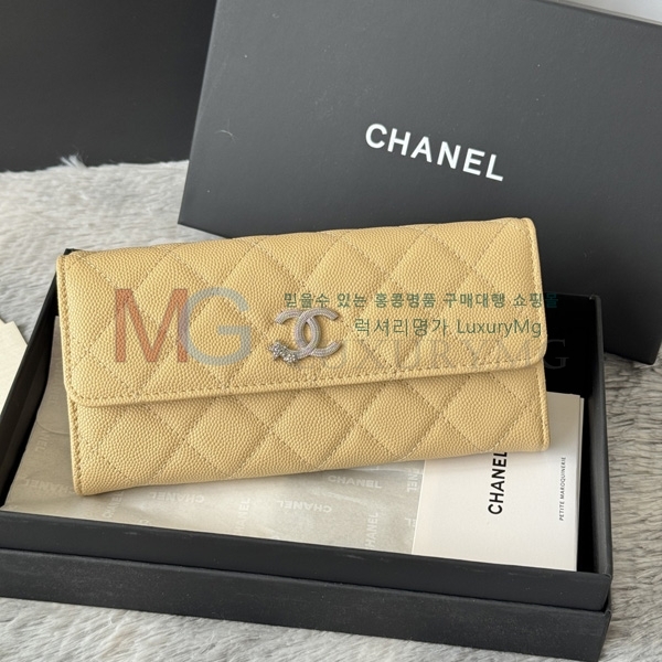 ��* ������ AP3724-7