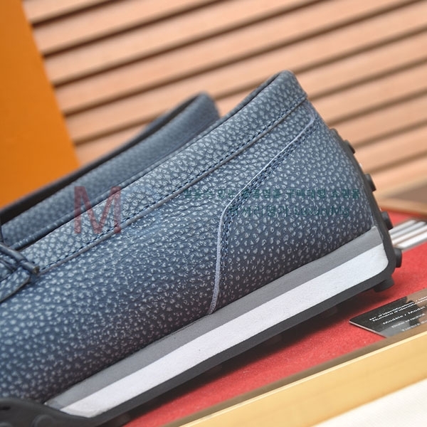  ̺ ĳ־  1LV303667-5