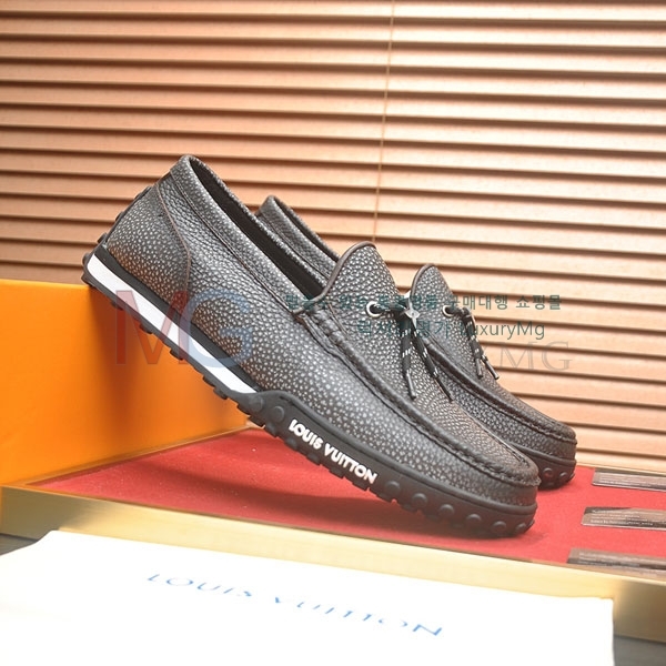  ̺ ĳ־  1LV303667-4