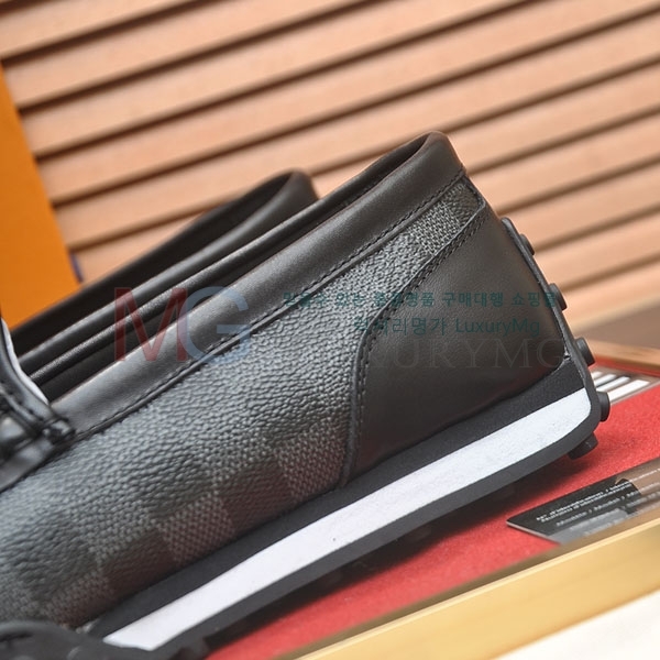  ̺ ĳ־  1LV303667-3