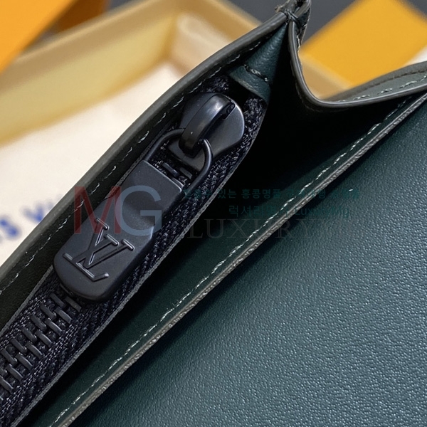 ���̺��� ���¥ ���� M66540-1