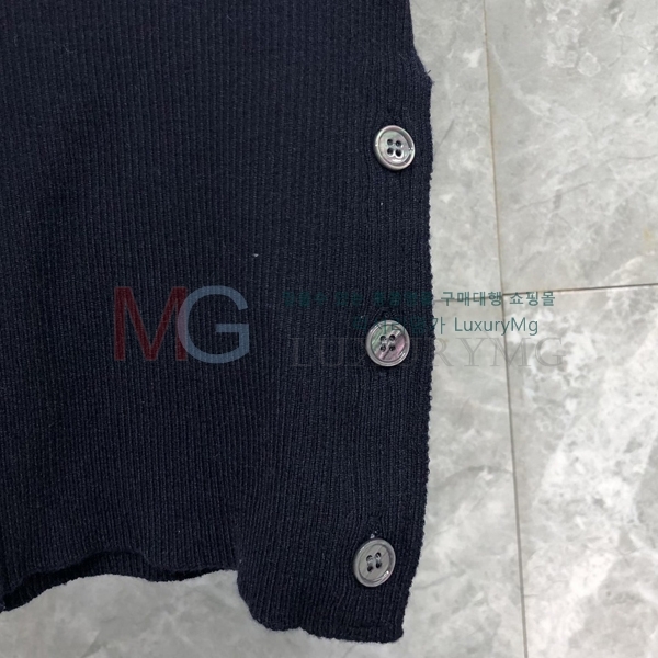 ���� ����� ����� TB099051