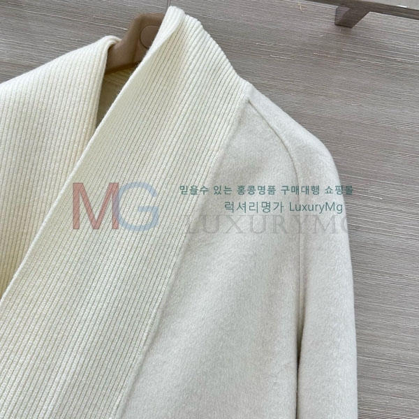  η**   Ŷ LP422564-3