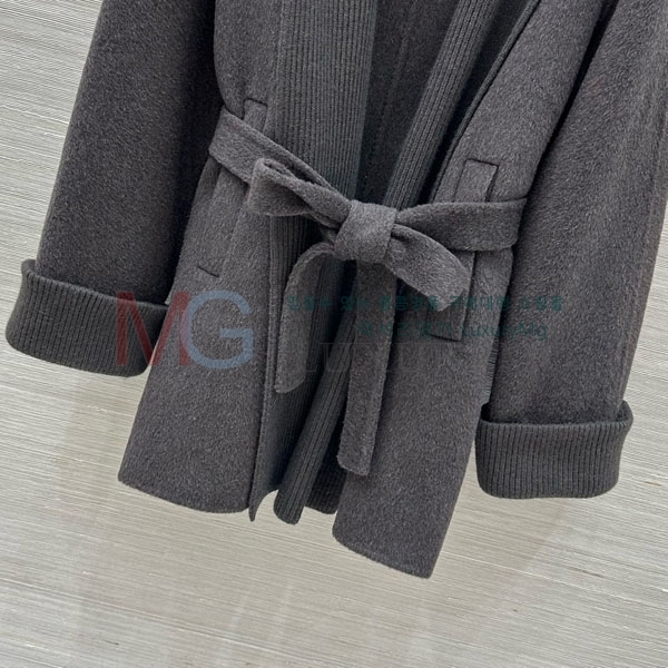  η**   Ŷ LP422564-4