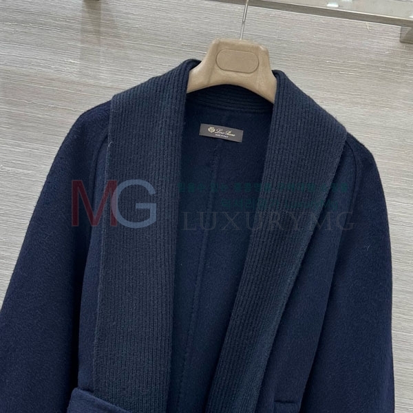  η**   Ŷ LP422564-5