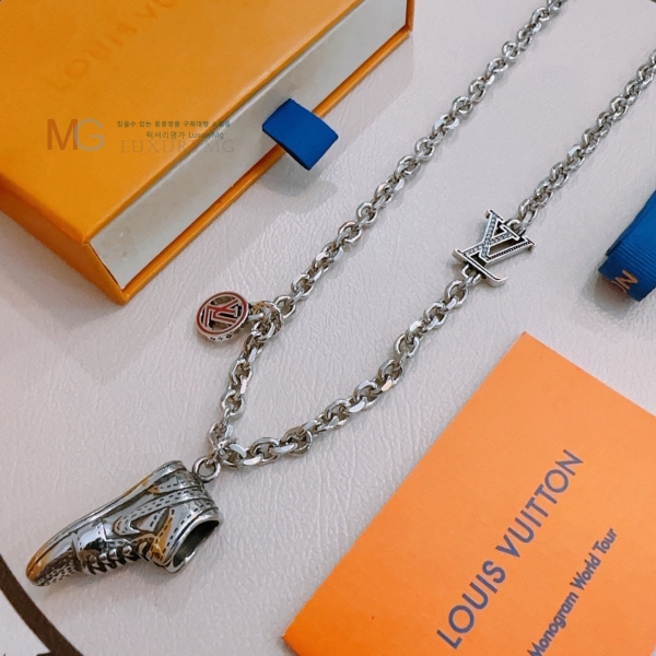 �������� ���̺��� ����� LV76234021-8