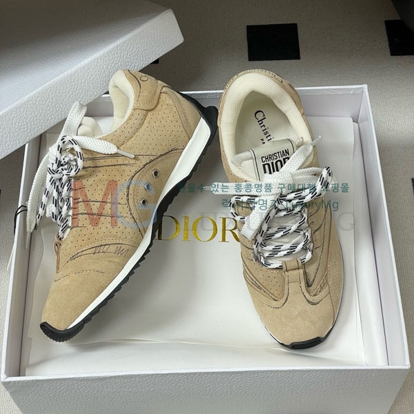 ���� �̿�̿� ����Ŀ�� M1803255-1