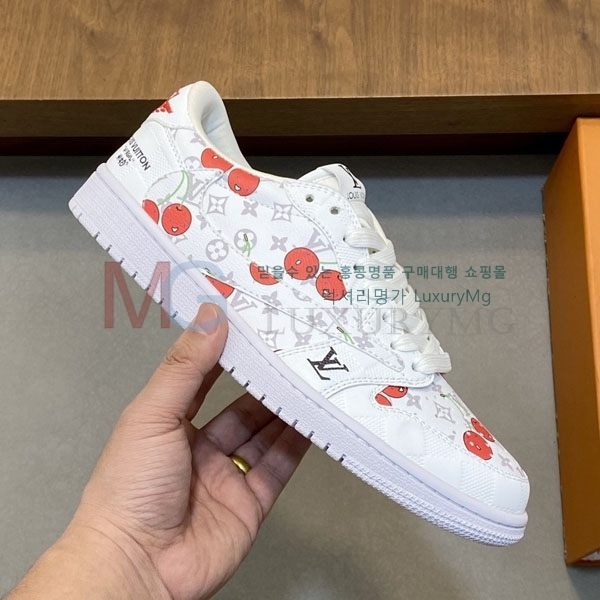 ���� ����*�� ����Ŀ�� 8LV60055-2