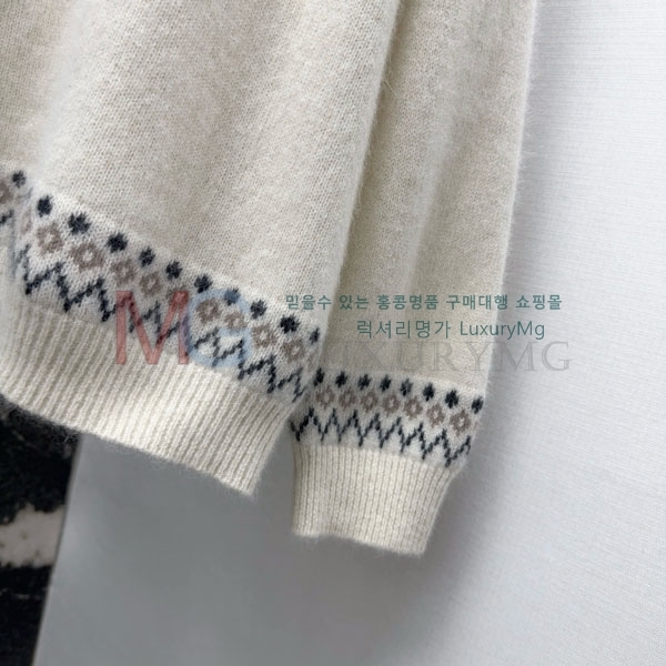  η** Ʈ LP28243453-3