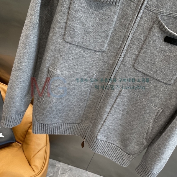  η** Ŷ Ʈ LP638461-1