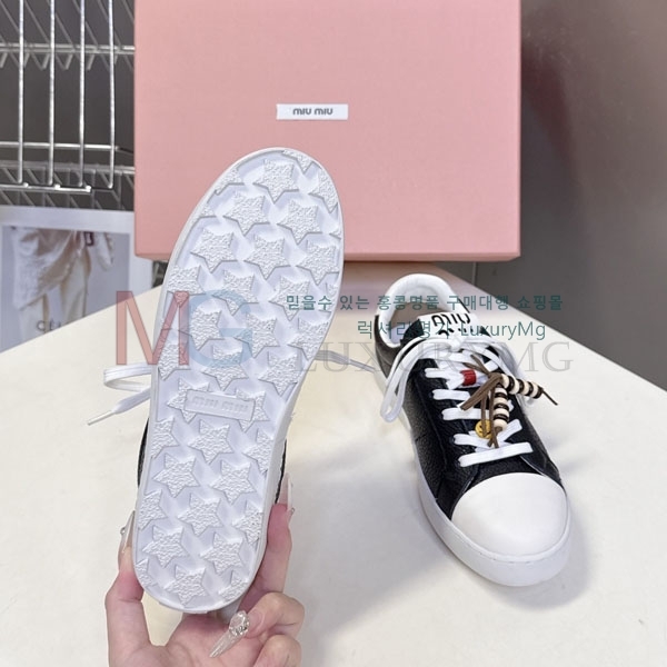 ���� �̿�̿� ����Ŀ�� MI3308802-4