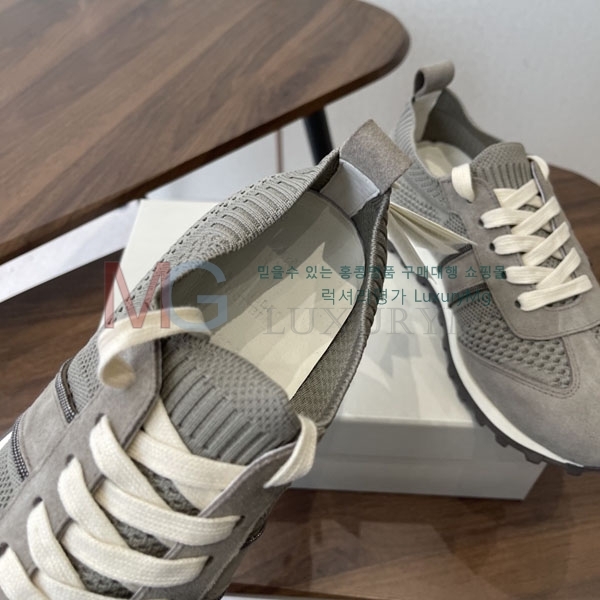 ���� ���ڷ� ��ġ�ڸ� ����Ŀ�� BL559049-2