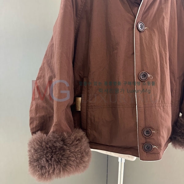  η**  ٿ е LP434064-3