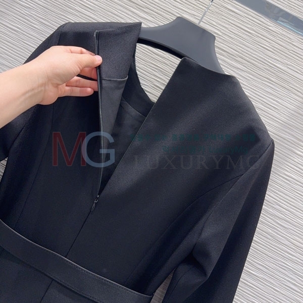 ���� �߷�Ƽ�� ���ǽ� VA3567567-5