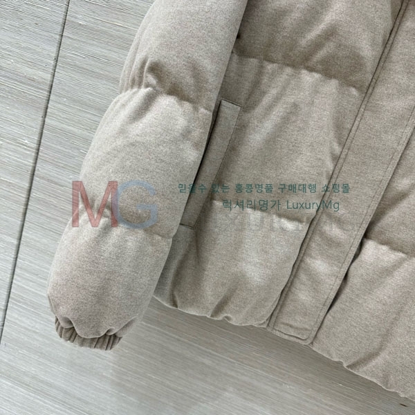 ���� �η�**�� �ٿ� �е� LP423242-1