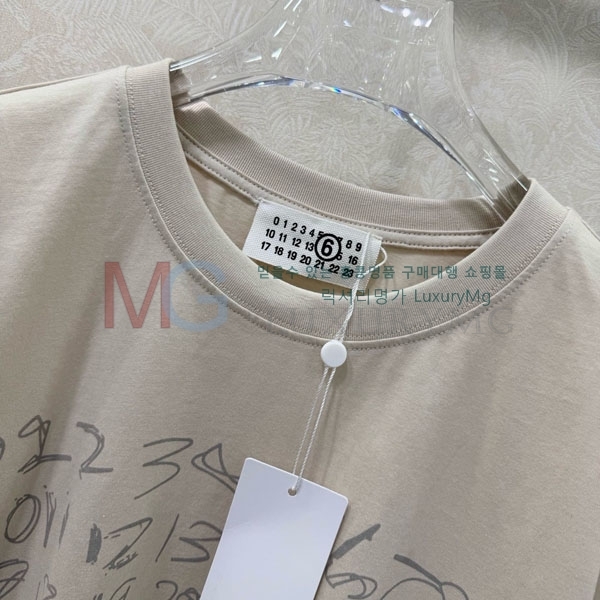 ���� �������������� ���� Ƽ���� MM245670-1