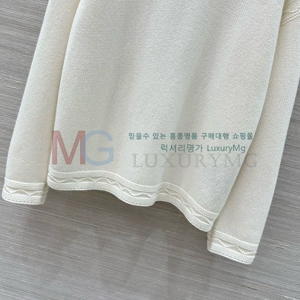 ���� �η�**�� ������ LP325677-13