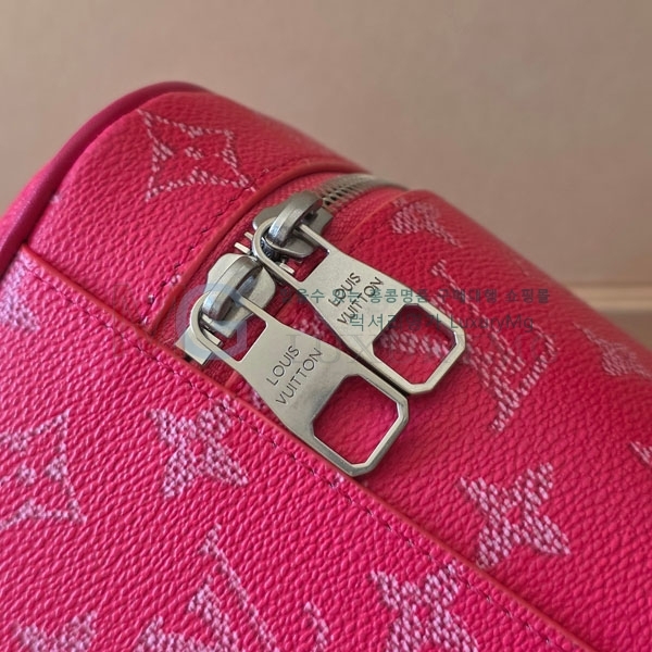 ���̺��� �Ͻ� �̴� ����Ƽ ���̽� M26889-1