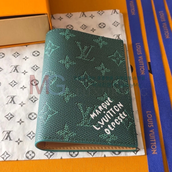 ���̺��� �н���Ʈ Ŀ�� �������� M26831-6