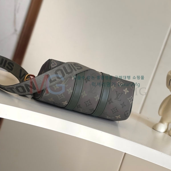 ���̺��� Ű�� �ݵѸ��� 25 M26930-1