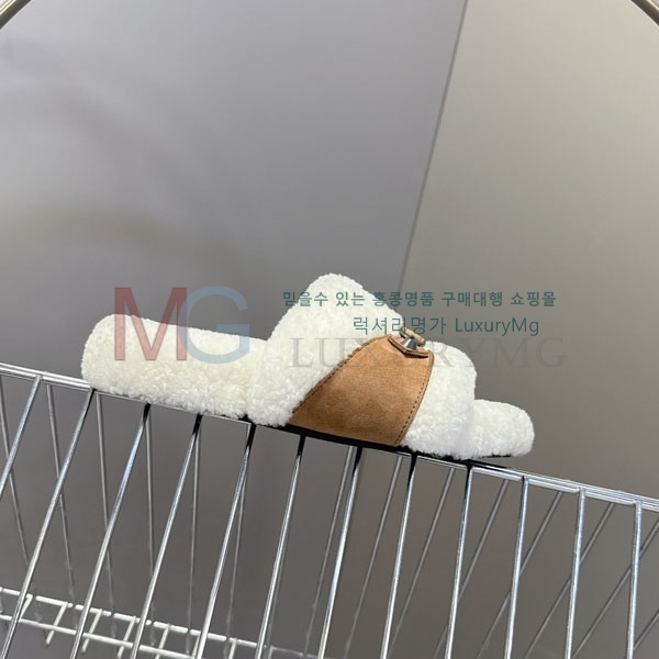 ���� �߷��þư�  �� ������ BL522406-2