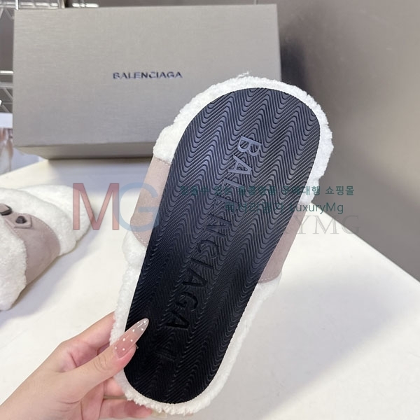 ���� �߷��þư�  �� ������ BL522406-1