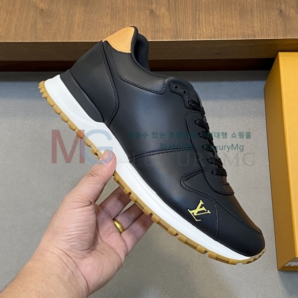 ���� ���̺��� ����Ŀ�� 1LV365501