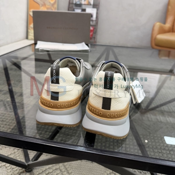  ���� ���ڷ� ��ġ�ڸ� ����Ŀ�� B666321-8