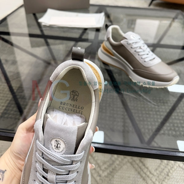  ���� ���ڷ� ��ġ�ڸ� ����Ŀ�� B666321